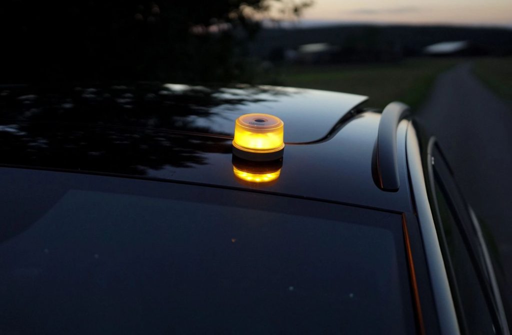 V16 emergency beacon